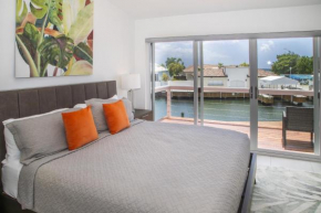 247B Waterfront Villa on South Finger, Jolly Harbo